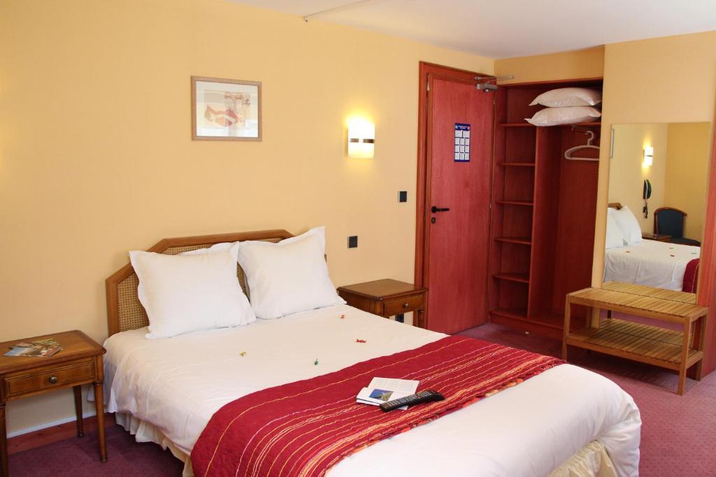 Hotel Restaurant La Cigogne Munster  Oda fotoğraf